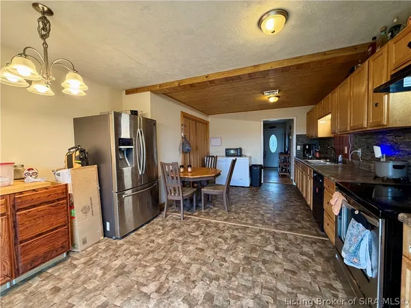 $175,000 | 2099 East Gardner Lane, Madison, IN 47250