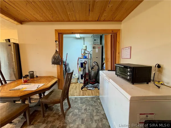 $175,000 | 2099 East Gardner Lane, Madison, IN 47250