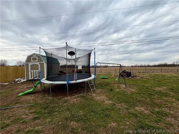 $175,000 | 2099 East Gardner Lane, Madison, IN 47250