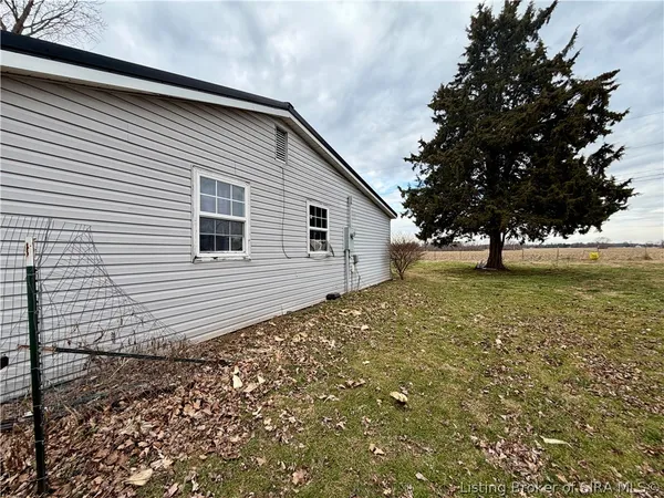 $175,000 | 2099 East Gardner Lane, Madison, IN 47250