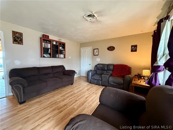 $175,000 | 2099 East Gardner Lane, Madison, IN 47250