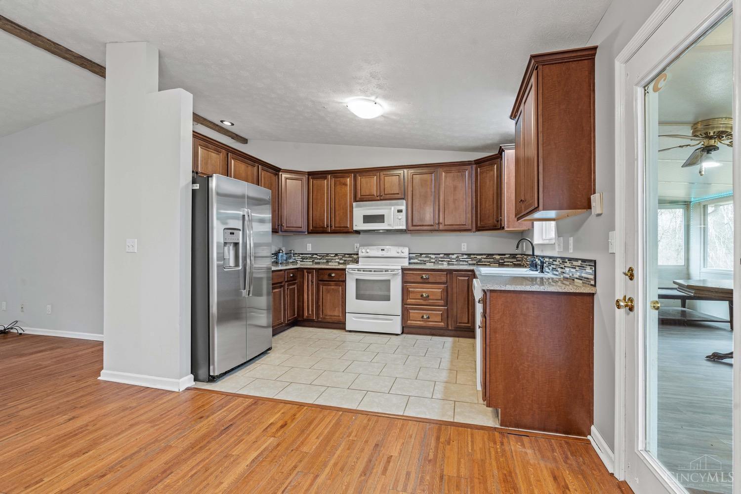 209 Deershadow Road Maineville, OH 45039 - Photo 7 of 36