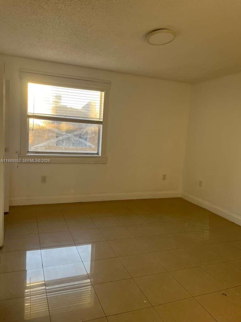 1362 Northwest 24th Avenue, Unit 1362 Miami, FL 33125 - Photo 10 of 16