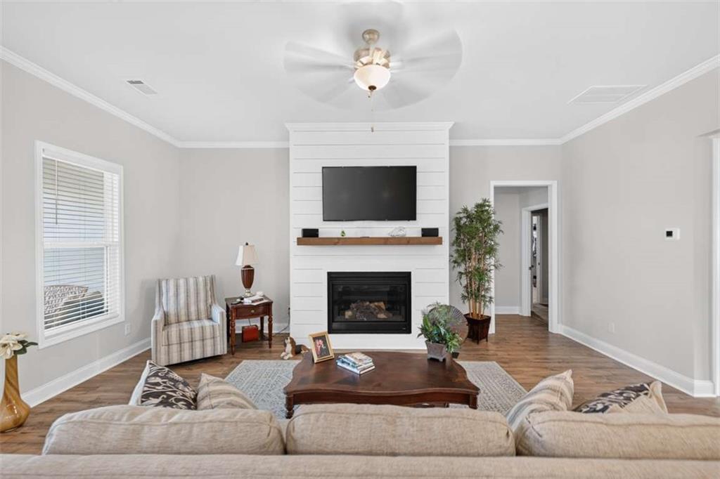 134 Oakdale Road Jefferson, GA 30549 - Photo 9 of 56