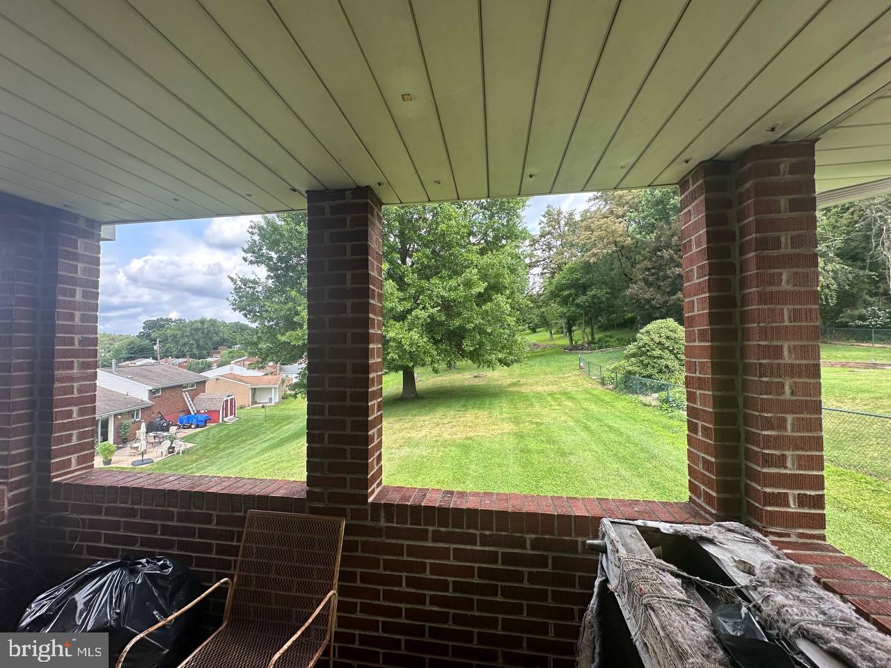 550 Colonial Manor Road North Huntingdon, PA 15642 - Photo 12 of 37