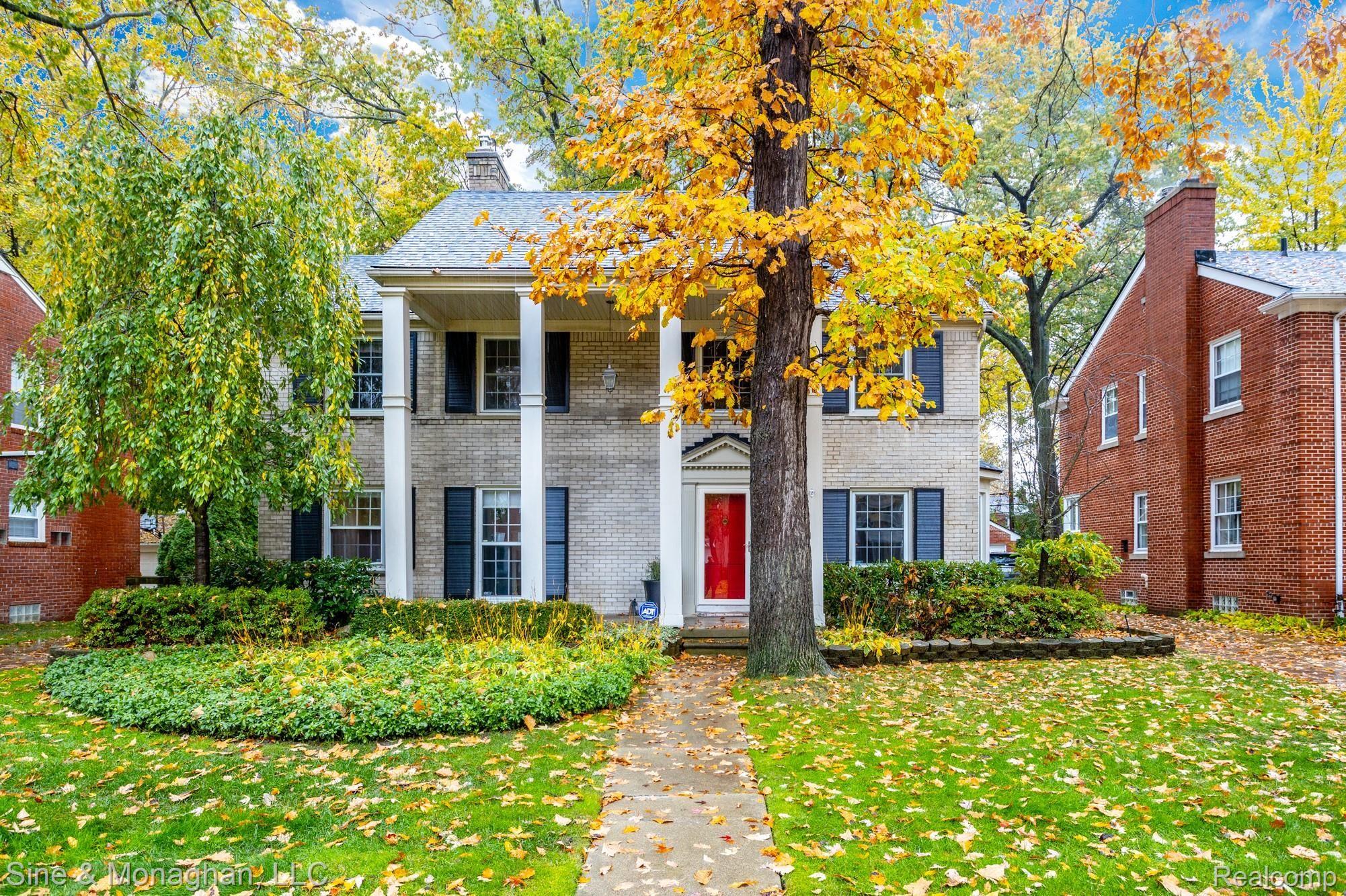 1837 Broadstone Road Grosse Pointe, MI 48236 - Photo 47 of 52 1837 Broadstone S037.jpg