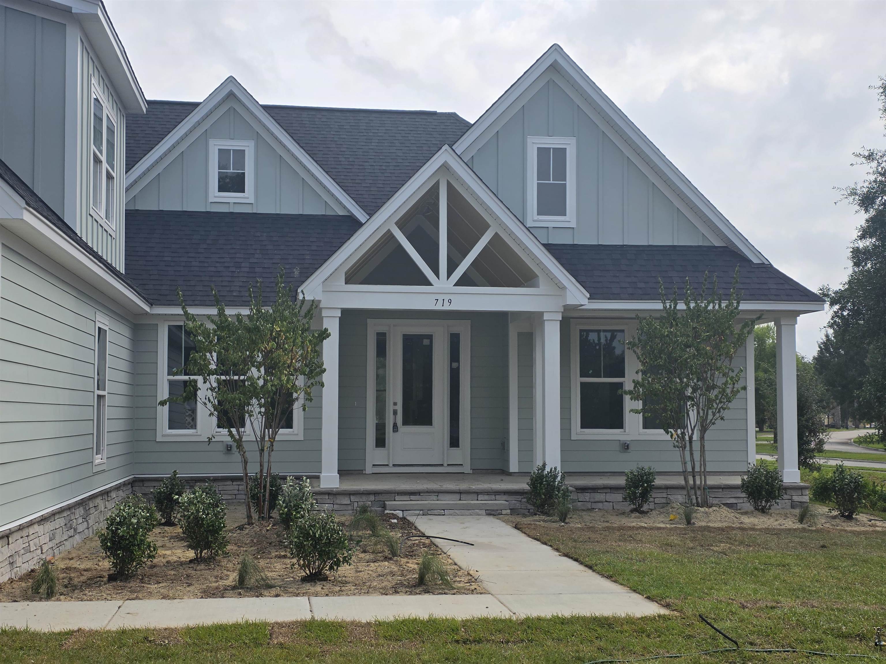 719 Daisy Bank Circle Georgetown, SC 29440 - Photo 4 of 37