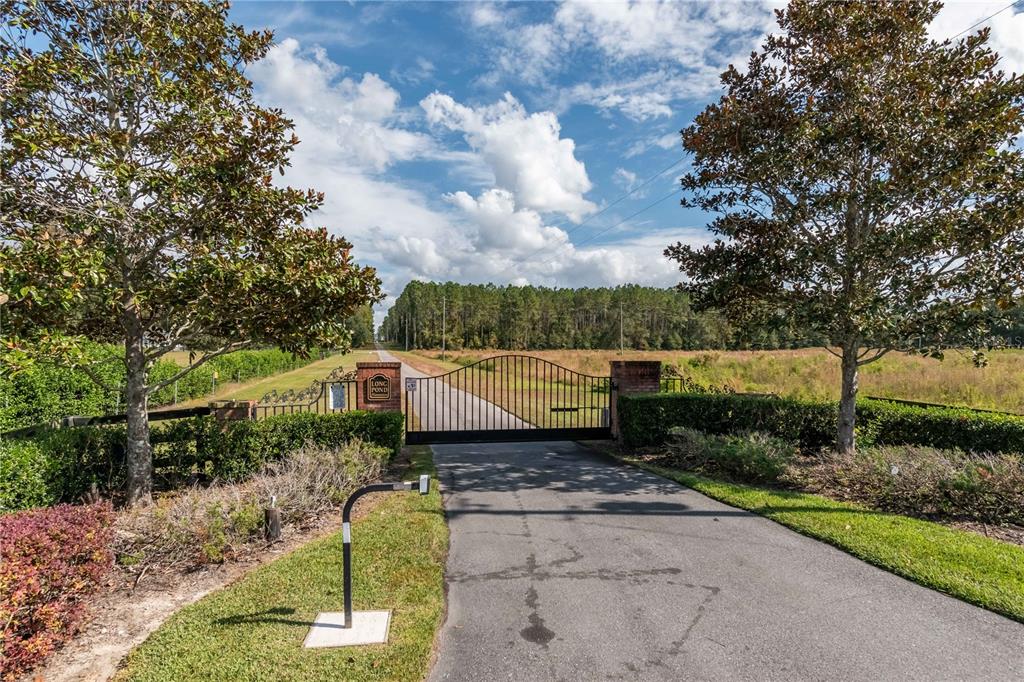 Northwest 116th Court Reddick, FL 32686 - Photo 18 of 18 a garden view