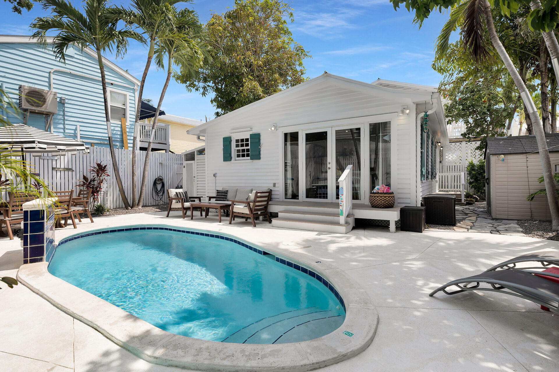 1005 Watson Street, Unit 1 Key West, FL 33040 - Photo 31 of 34 backyard