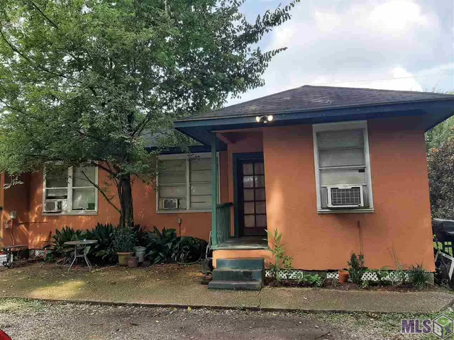 $1,250 | 2152 Stanford Avenue, Baton Rouge, LA 70808