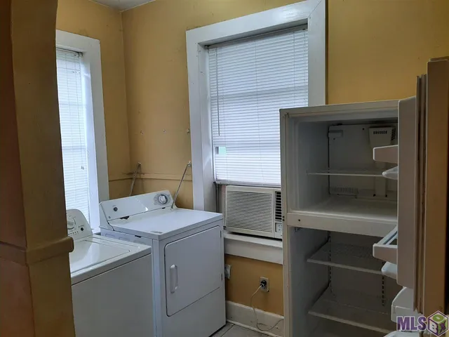 $1,250 | 2152 Stanford Avenue, Baton Rouge, LA 70808