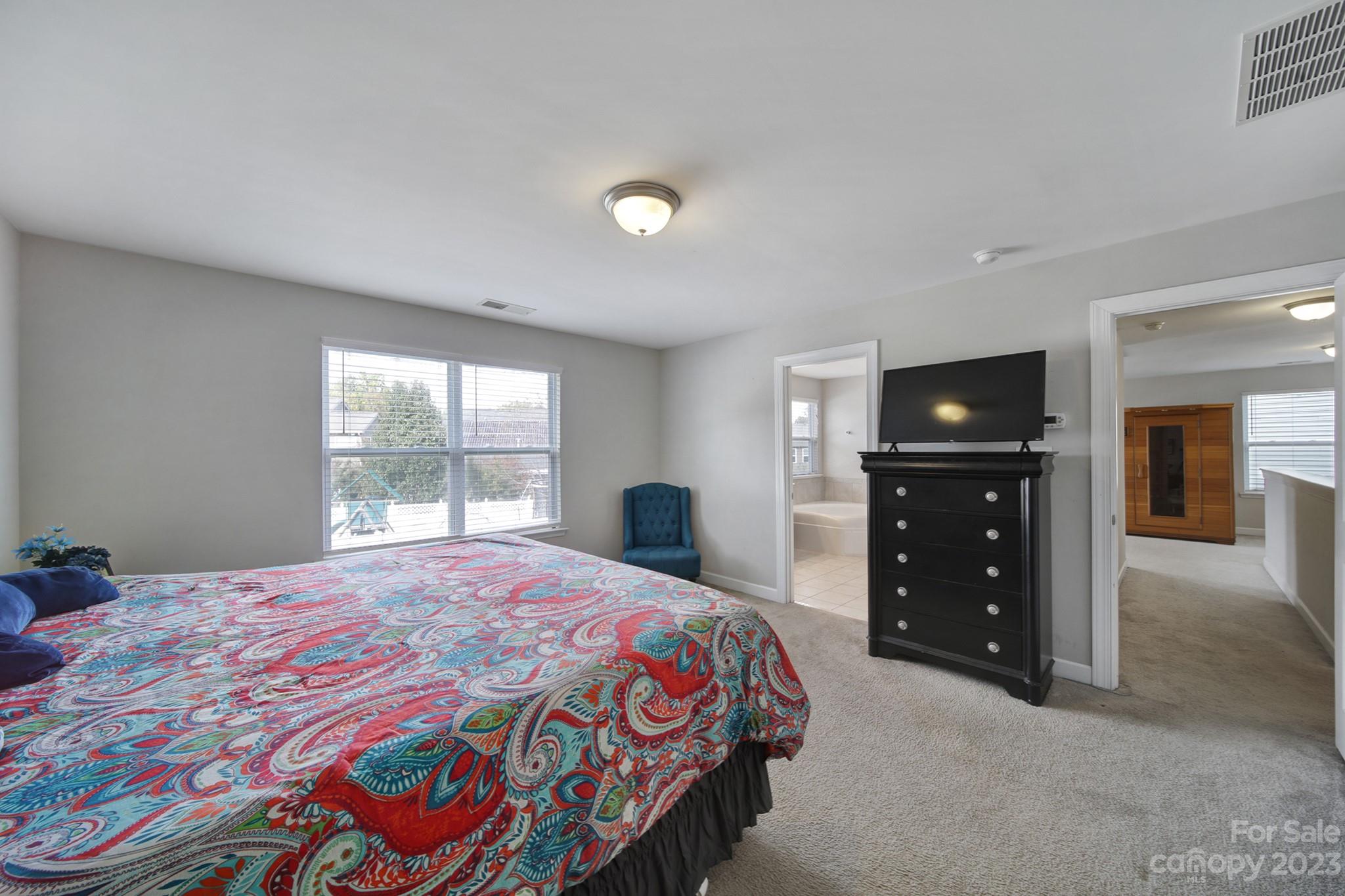 4316 Hubbard Road Charlotte, NC 28269 - Photo 23 of 46