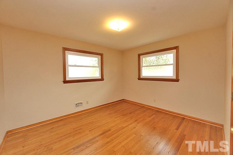 711 Ferris Road Durham, NC 27704 - Photo 9 of 14 Gallery Image 9