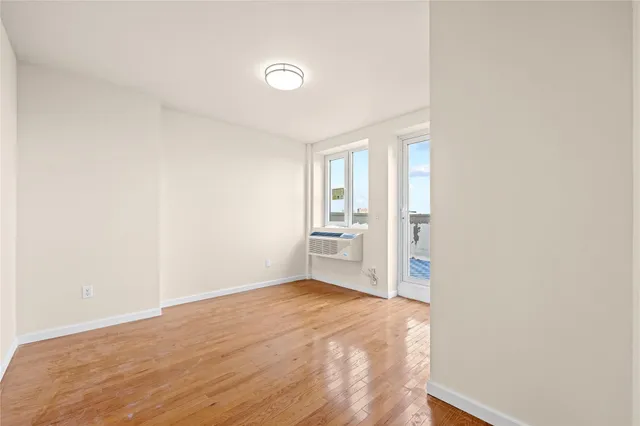 $767,000 | 91-23 Corona Avenue, Unit 4A | Elmhurst