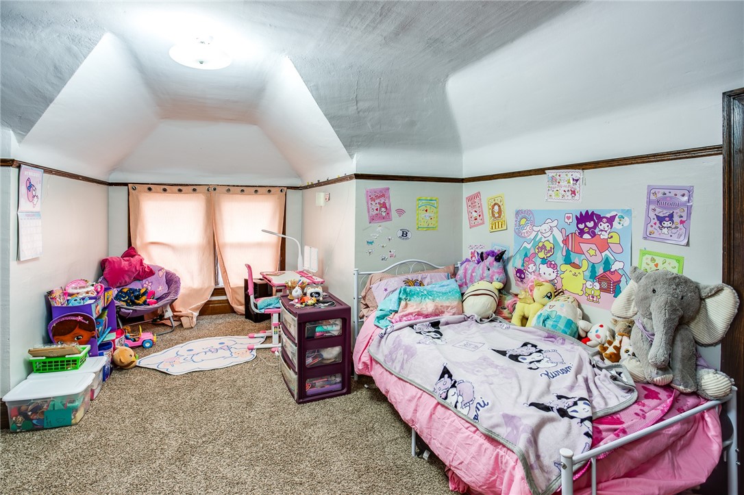 395 University Avenue Rochester, NY 14607 - Photo 17 of 46