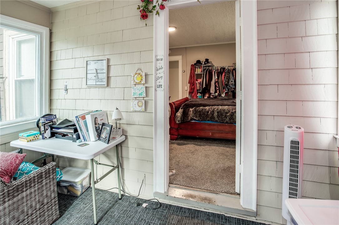 395 University Avenue Rochester, NY 14607 - Photo 26 of 46