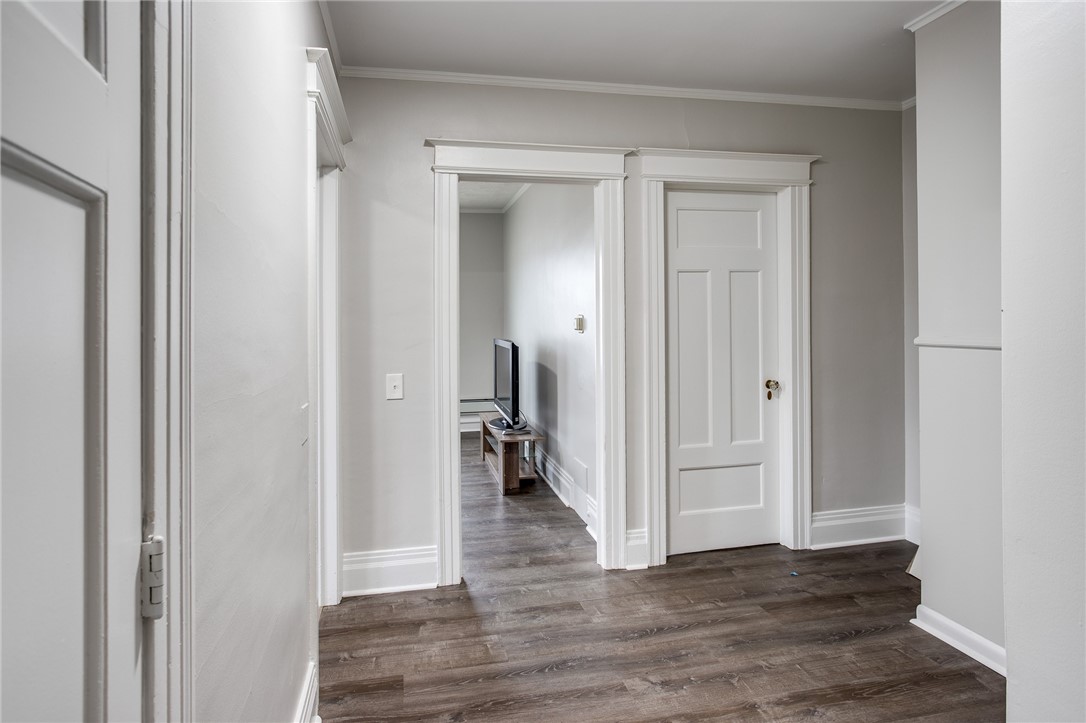 395 University Avenue Rochester, NY 14607 - Photo 28 of 46