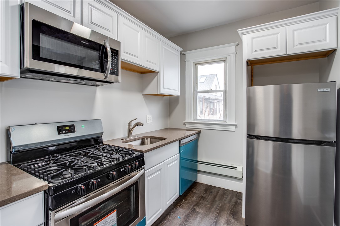 395 University Avenue Rochester, NY 14607 - Photo 30 of 46