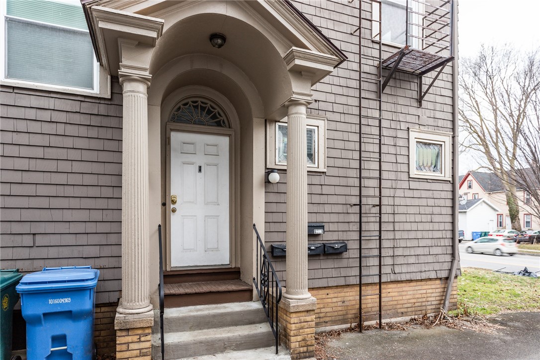 395 University Avenue Rochester, NY 14607 - Photo 4 of 46