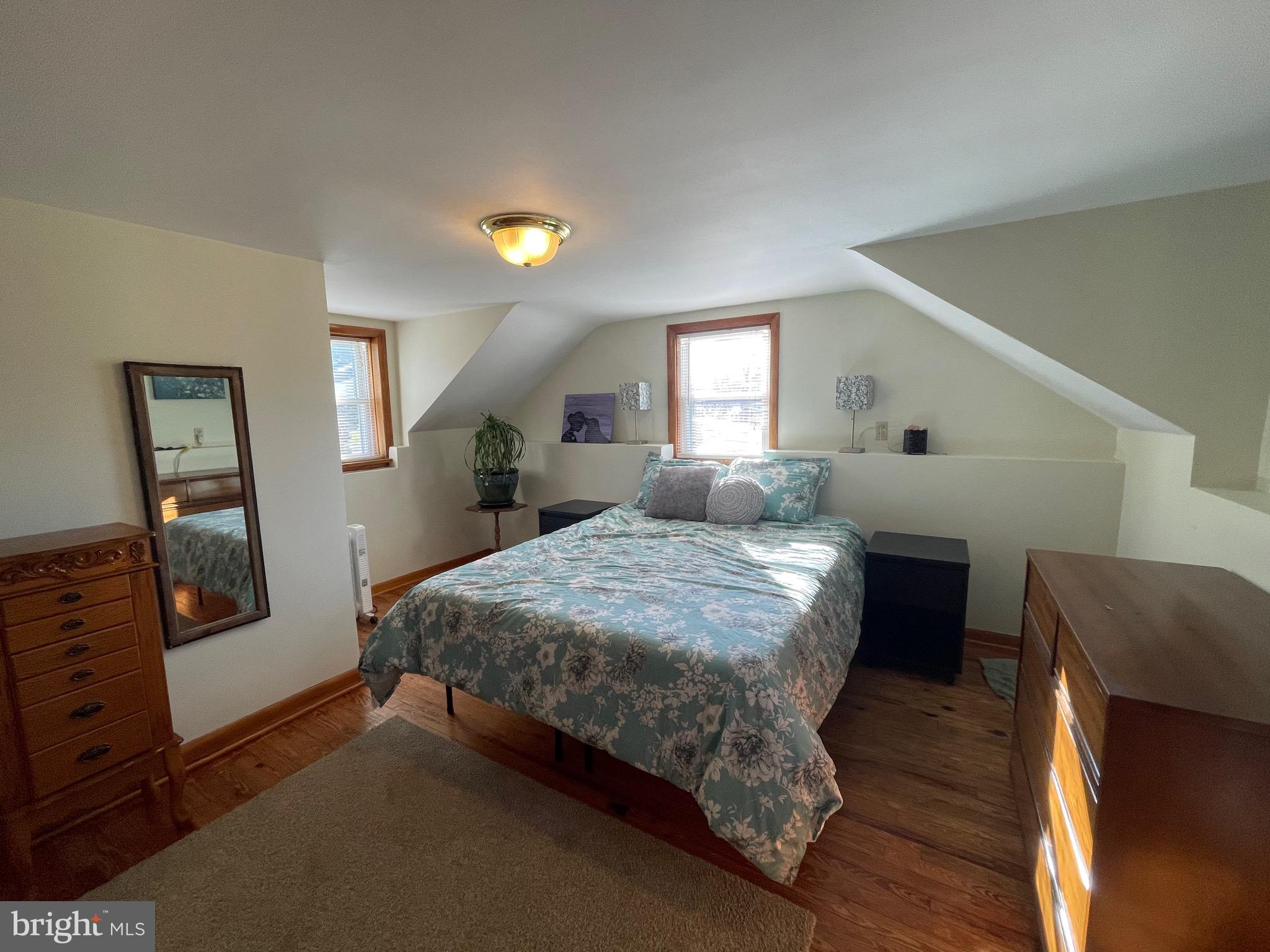13186 Edgemont Road Smithsburg, MD 21783 - Photo 24 of 40 Bedroom #1