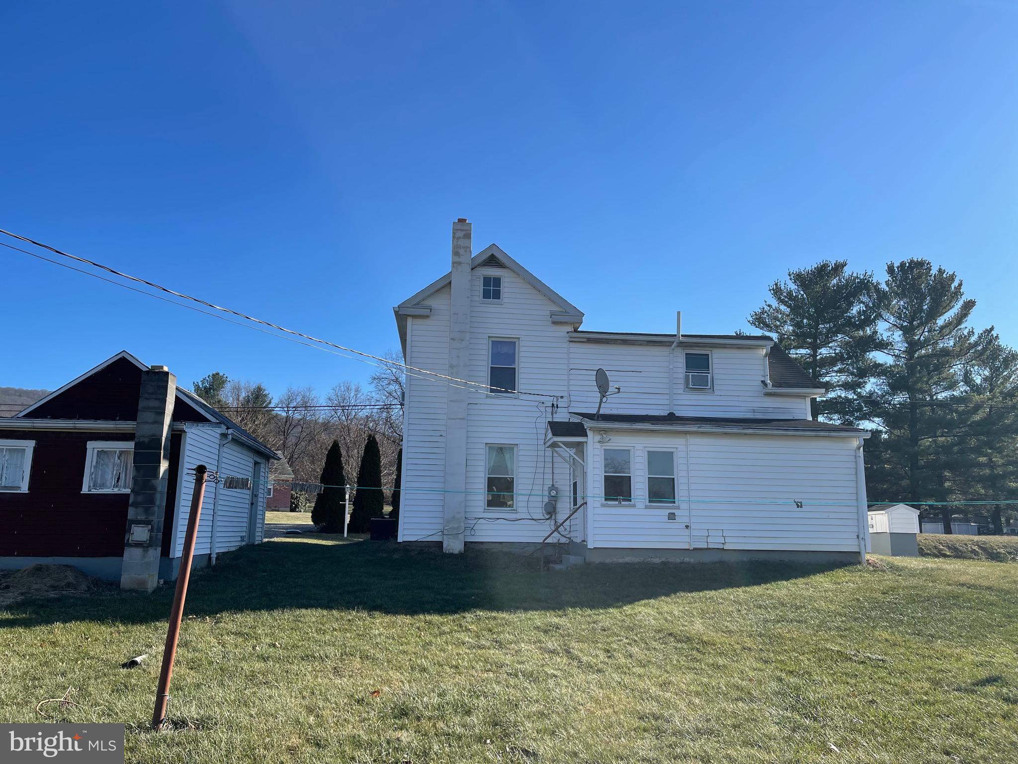 13186 Edgemont Road Smithsburg, MD 21783 - Photo 7 of 40 Gallery Image 7