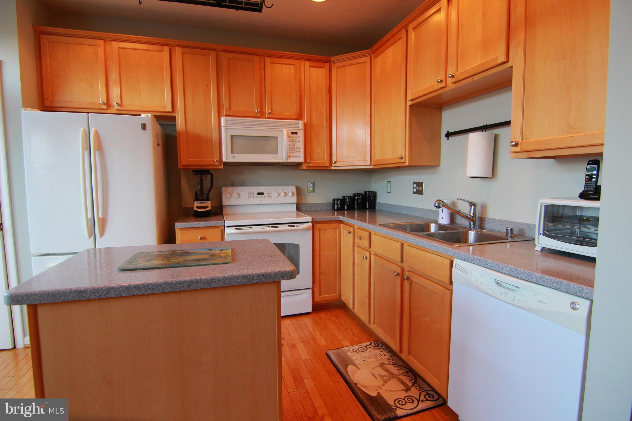 827 Lowe Road Baltimore, MD 21220 - Photo 7 of 30