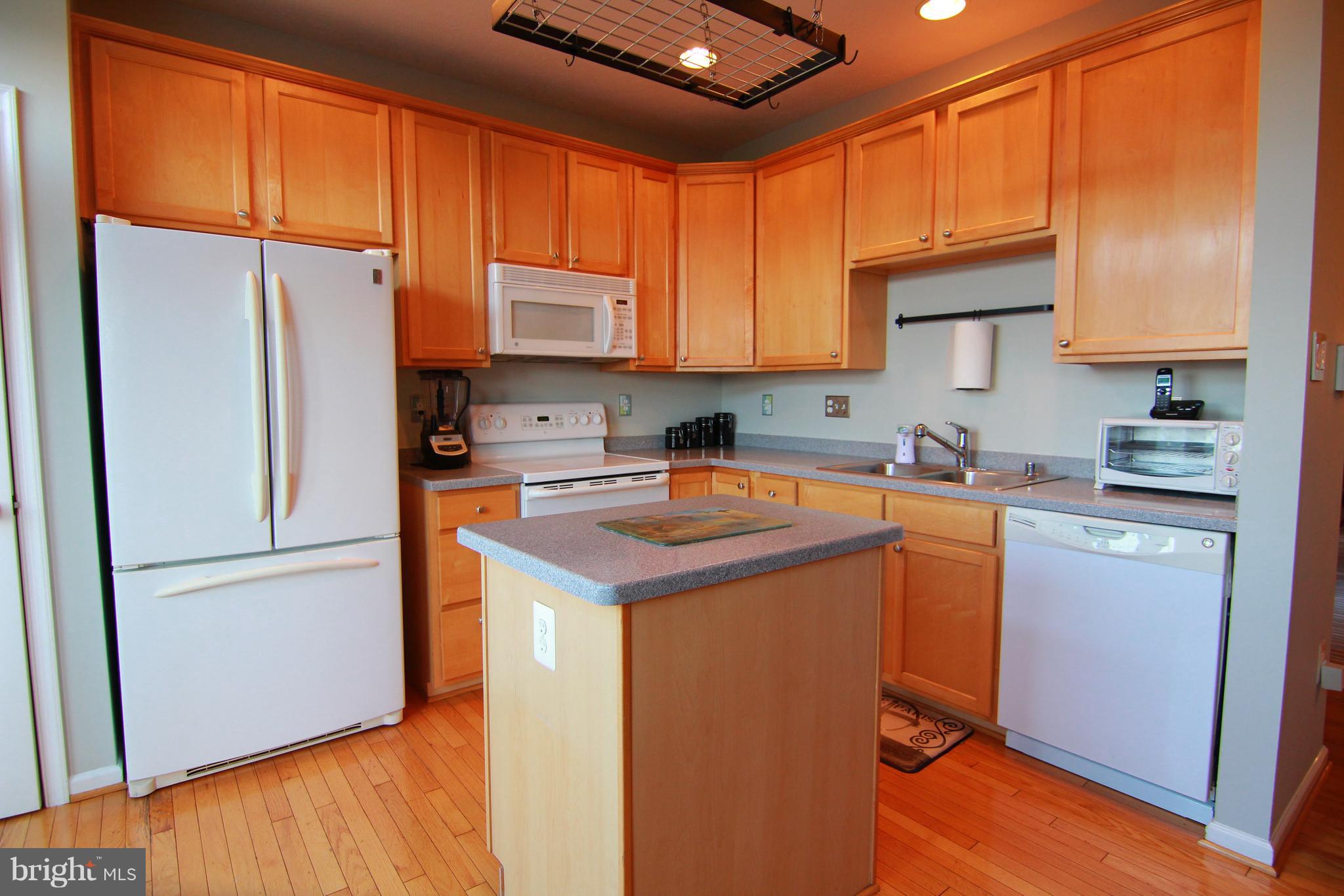 827 Lowe Road Baltimore, MD 21220 - Photo 8 of 30