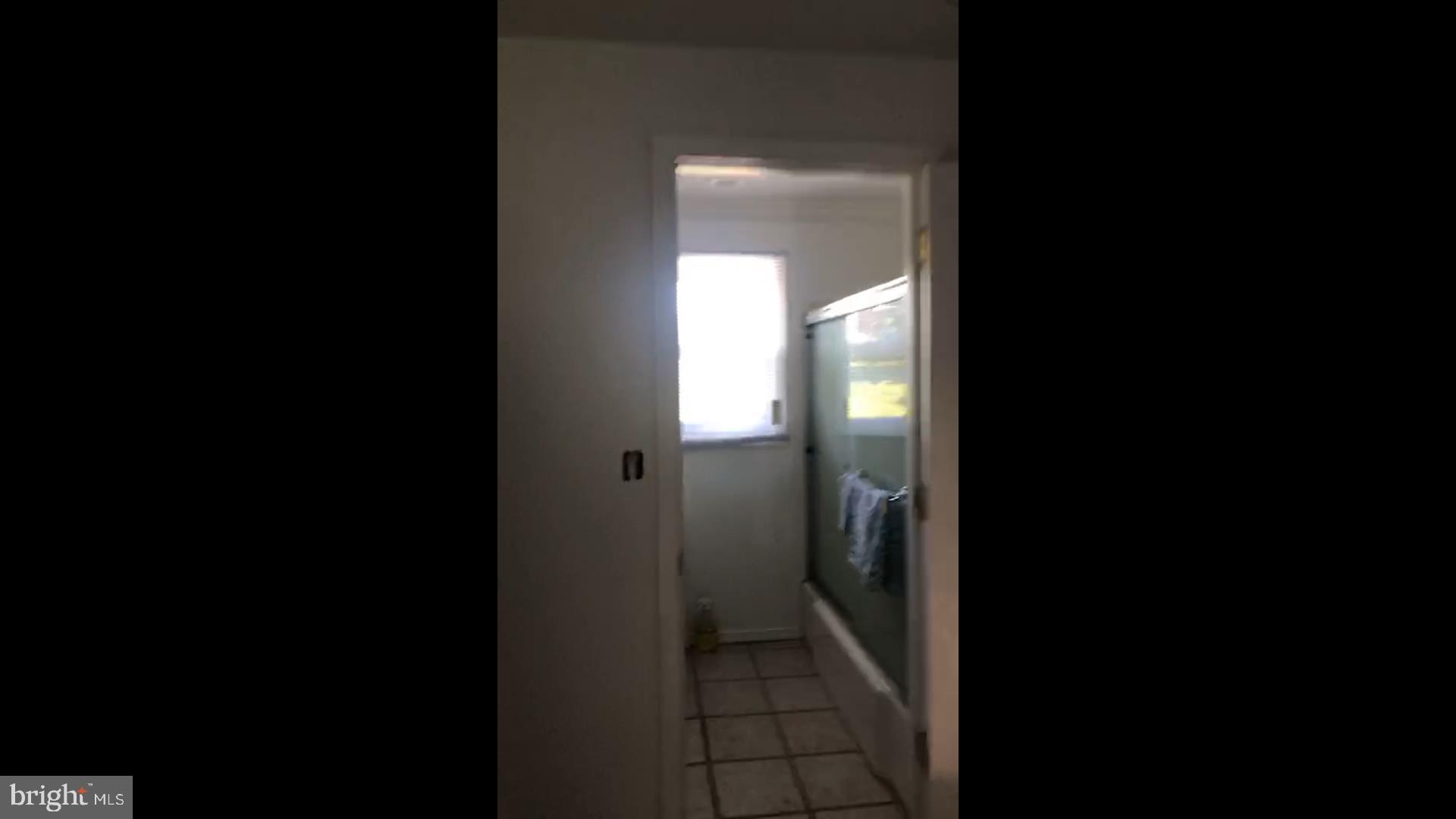 5250 Fredcrest Road Baltimore, MD 21229 - Photo 3 of 13 Gallery Image 3