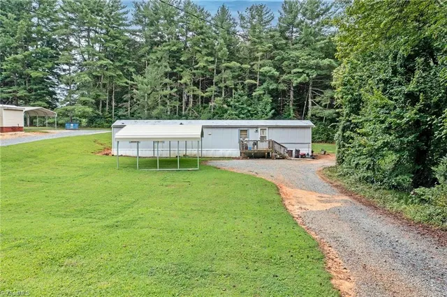 $625,000 | 7410 Olin Road, Pfafftown, NC 27040