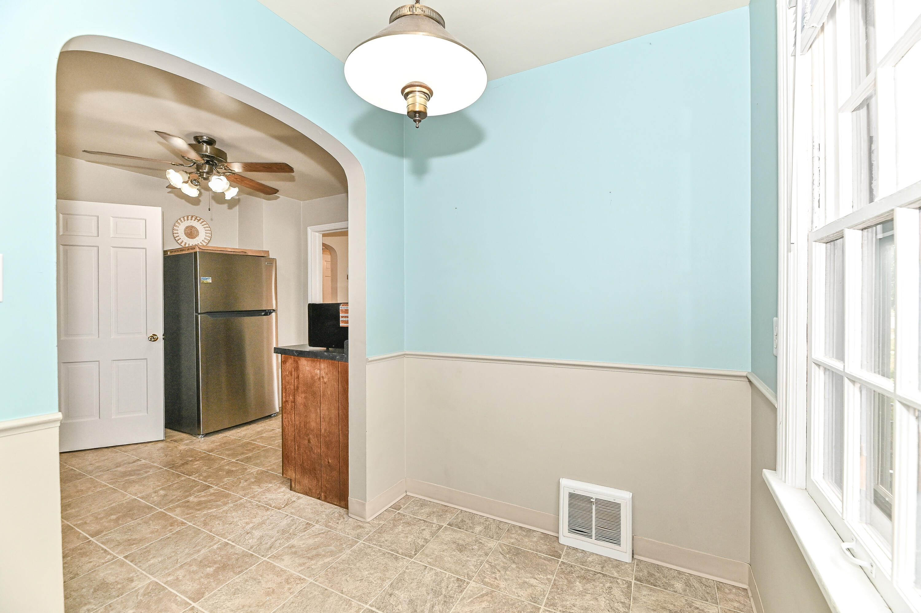 3022 21st Street Racine, WI 53403 - Photo 15 of 30 Dinette