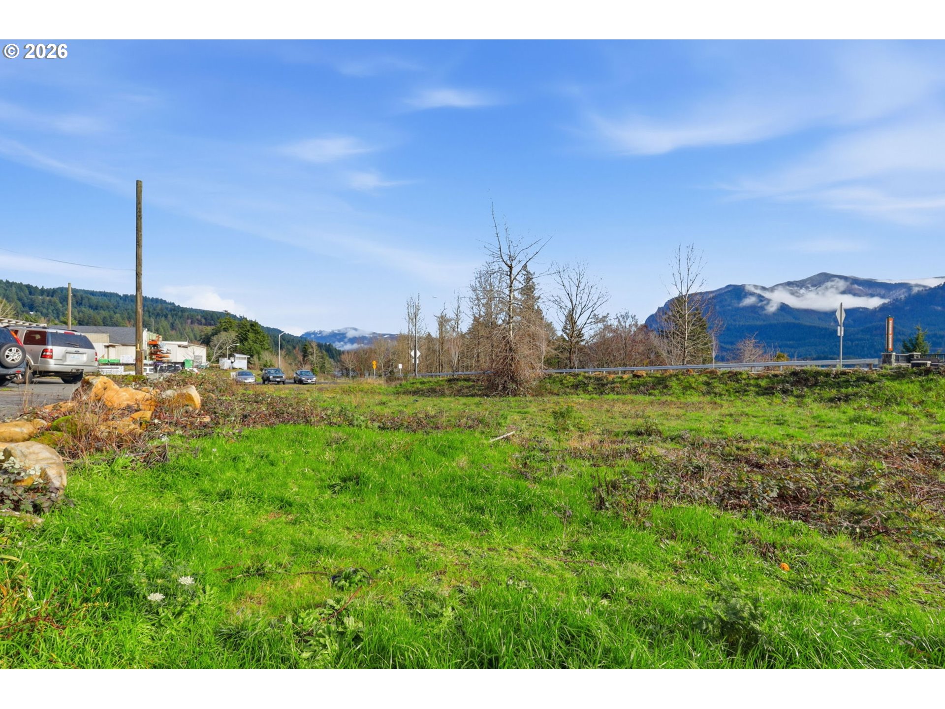 1st Street Stevenson, WA 98648 - Photo 16 of 18 a view of an outdoor space and a yard