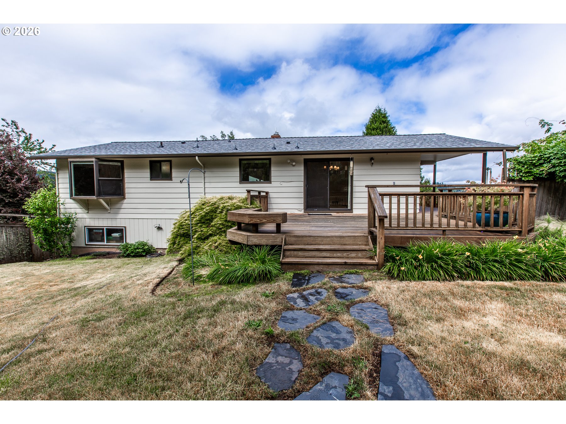 3985 University Street Eugene, OR 97405 - Photo 38 of 46