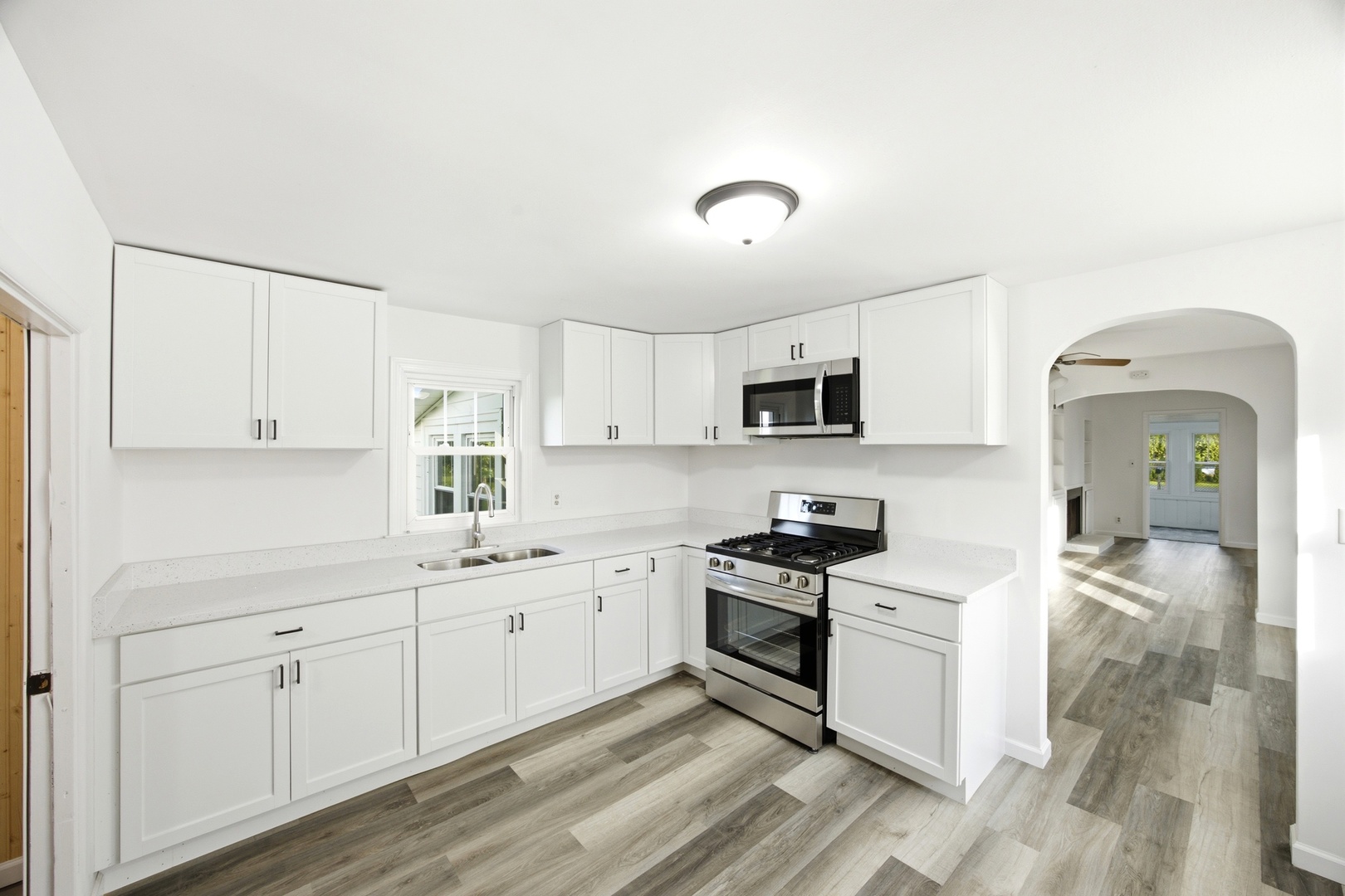 22418 Oak Grove Road Harvard, IL 60033 - Photo 2 of 38