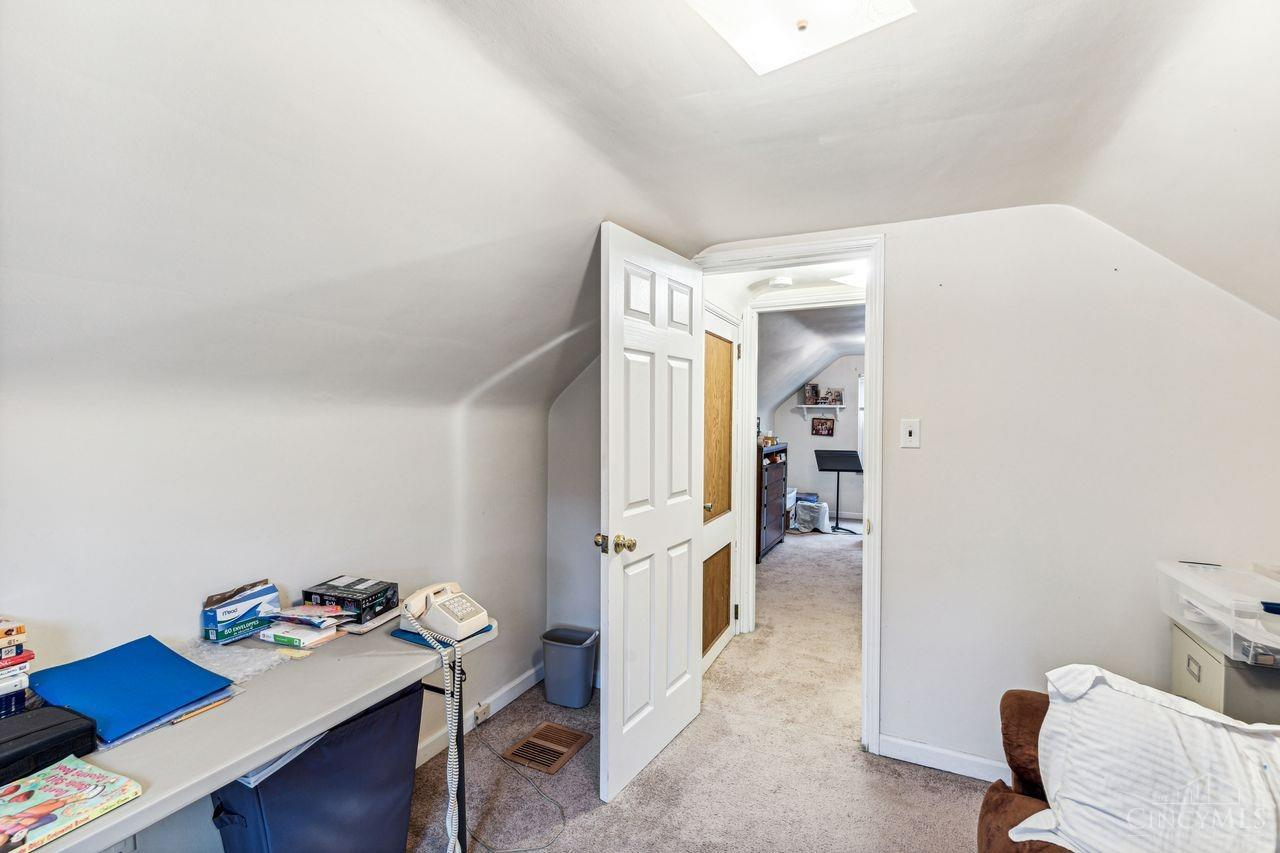 4519 Sycamore Road Cincinnati, OH 45236 - Photo 22 of 35 Gallery Image 22