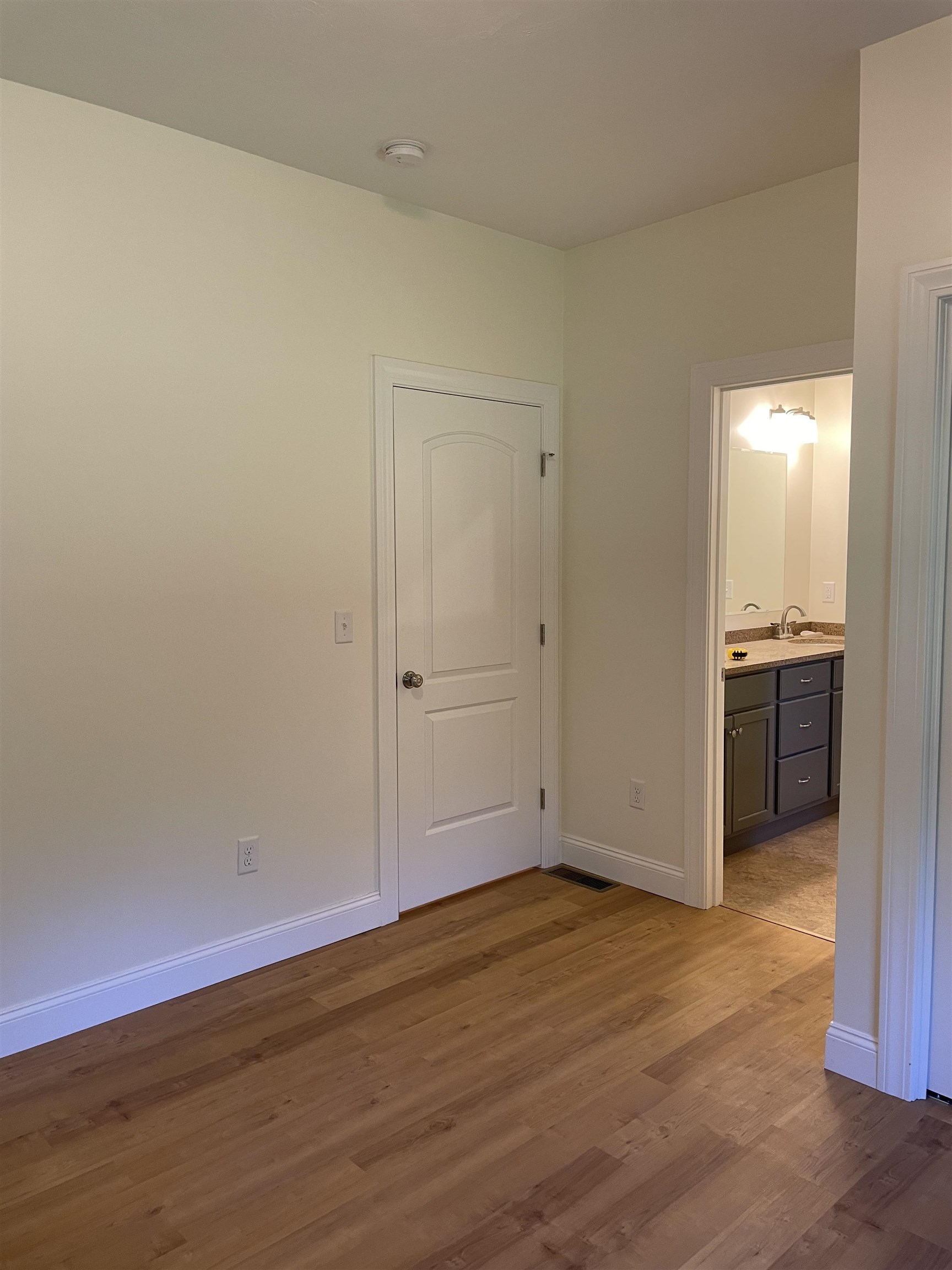 96 Kennard Road Nottingham, NH 03290 - Photo 25 of 34