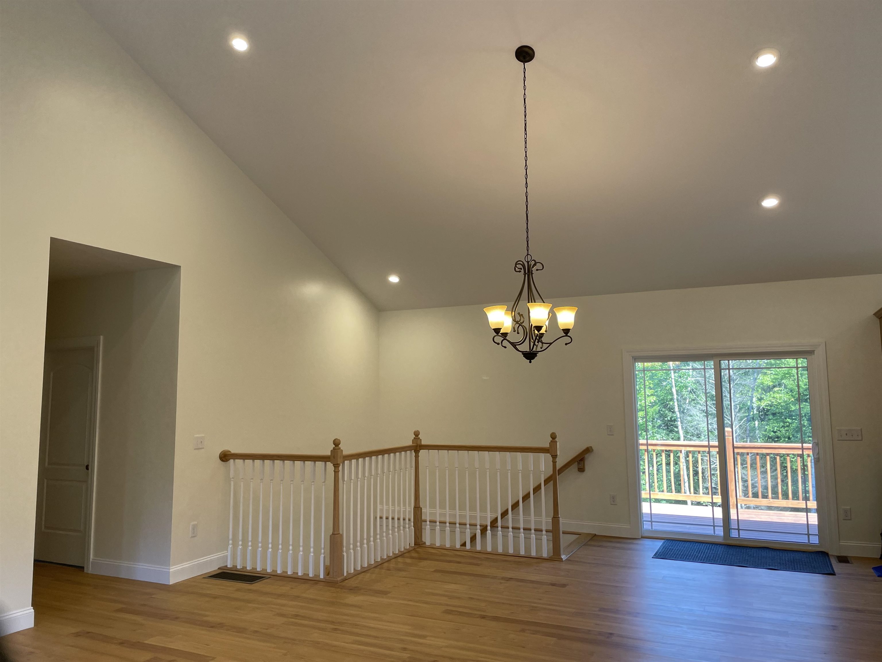 96 Kennard Road Nottingham, NH 03290 - Photo 6 of 34