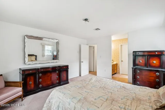 $375,000 | 101 Meadowbrook Road, Brick, NJ 08723