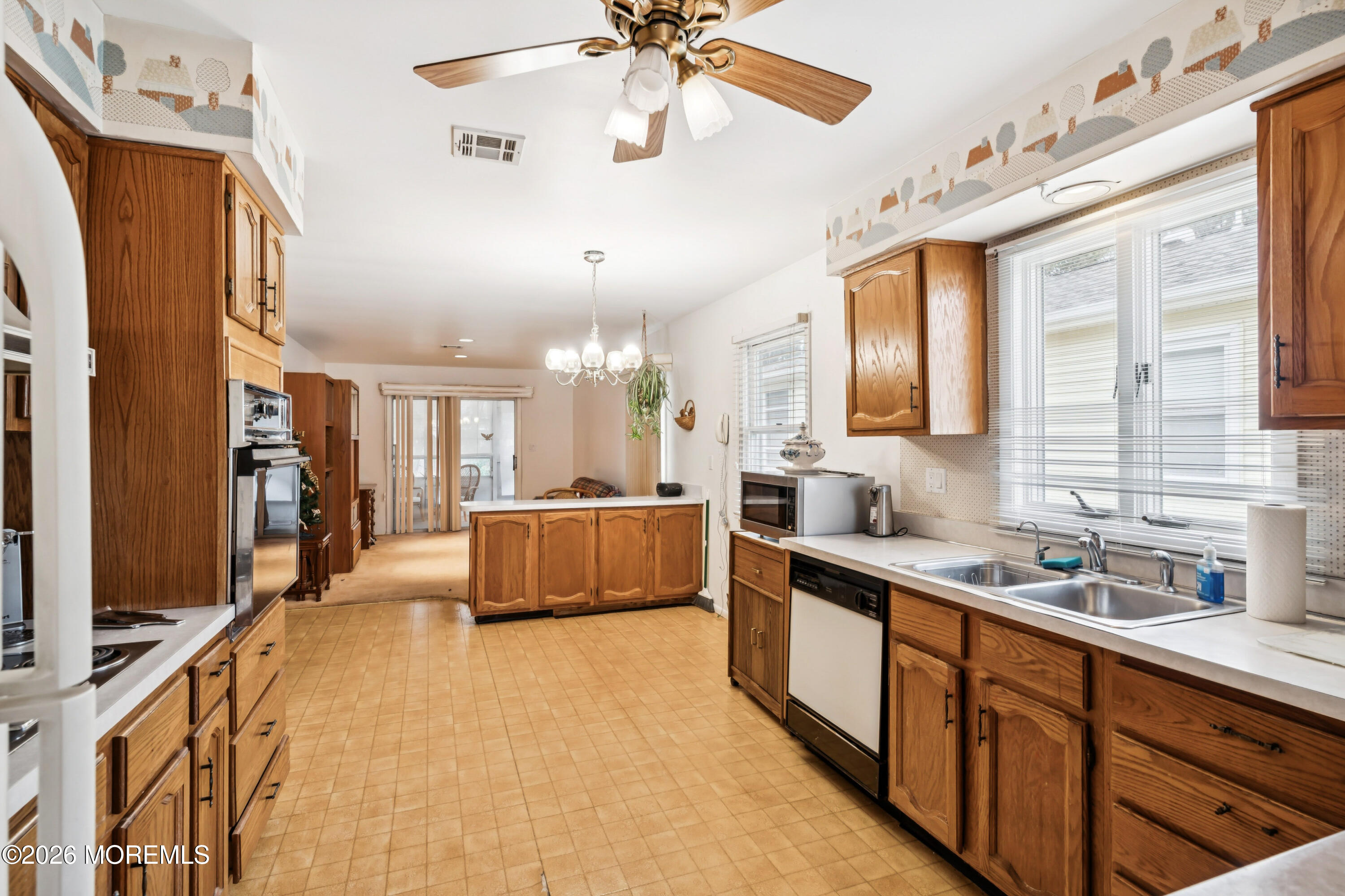 101 Meadowbrook Road Brick, NJ 08723 - Photo 15 of 25 Kitchen