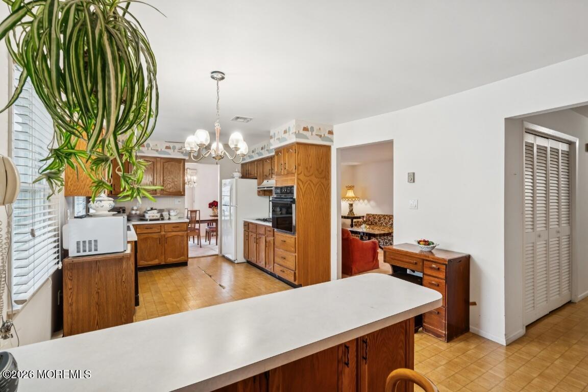 101 Meadowbrook Road Brick, NJ 08723 - Photo 16 of 25 Kitchen