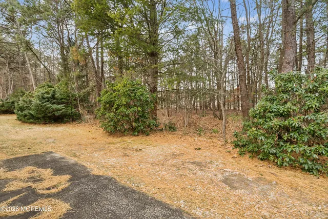 $375,000 | 101 Meadowbrook Road, Brick, NJ 08723