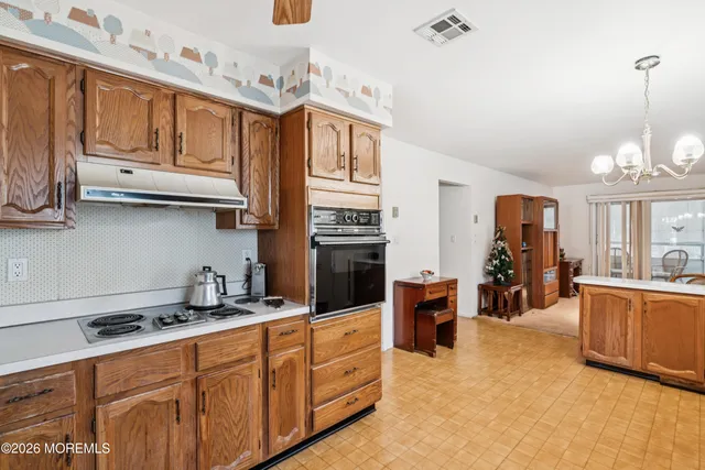 $375,000 | 101 Meadowbrook Road, Brick, NJ 08723