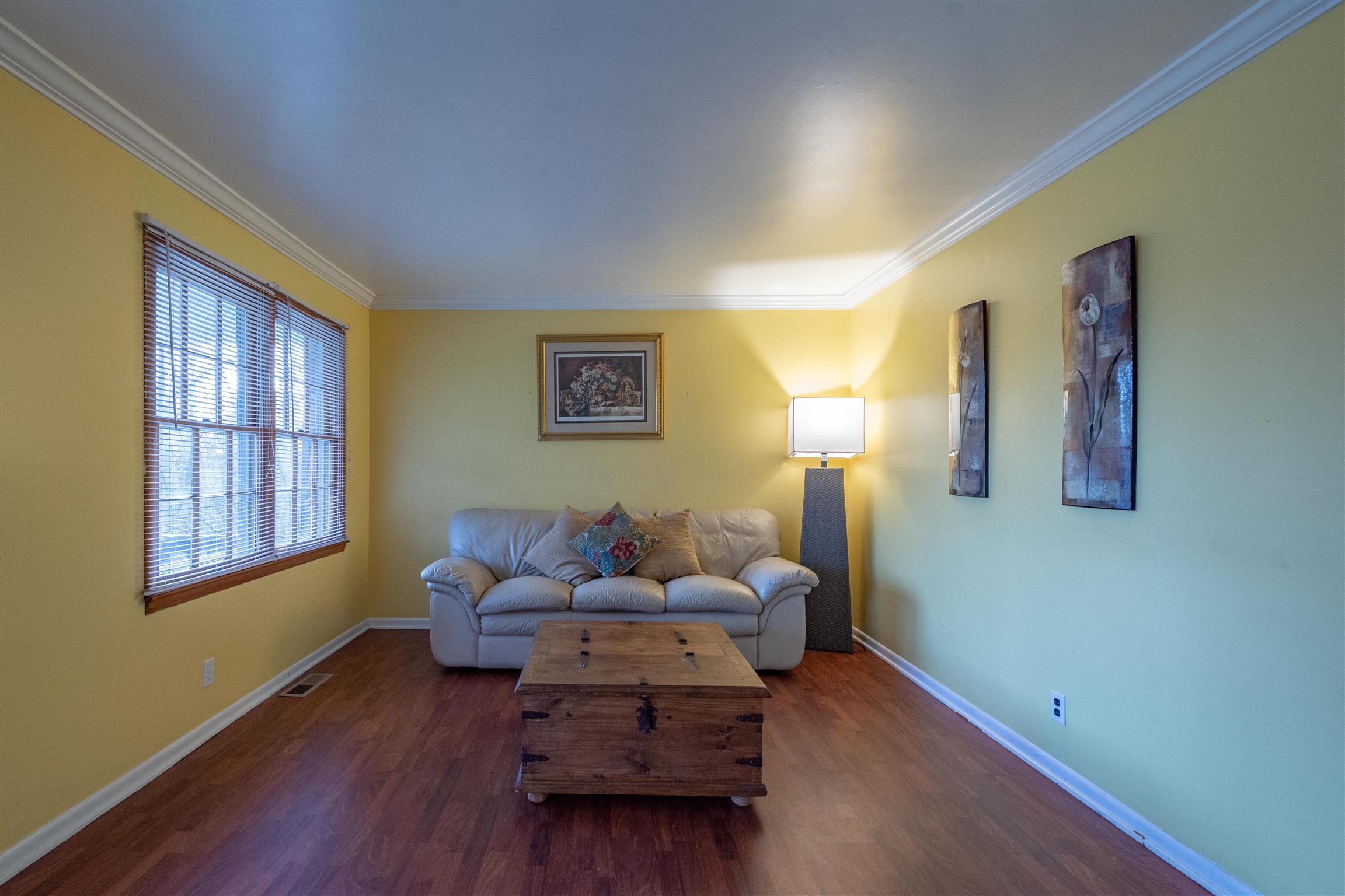 1666 Prospect Elkton Road Prospect, TN 38477 - Photo 14 of 30 a living room with furniture and a window