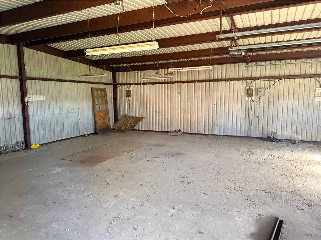 421 Erwin Road Jacksboro, TX 76458 - Photo 8 of 12