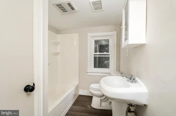 $740,000 | 12 Parkside Avenue, Trenton, NJ 08618
