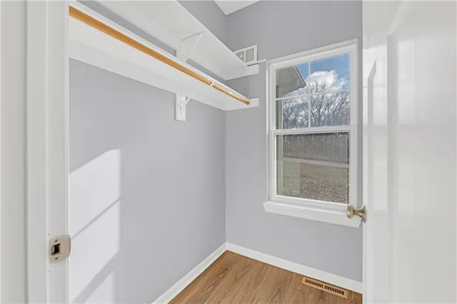 $630,000 | 868 Southeast 265 Road, Knob Noster, MO 65336