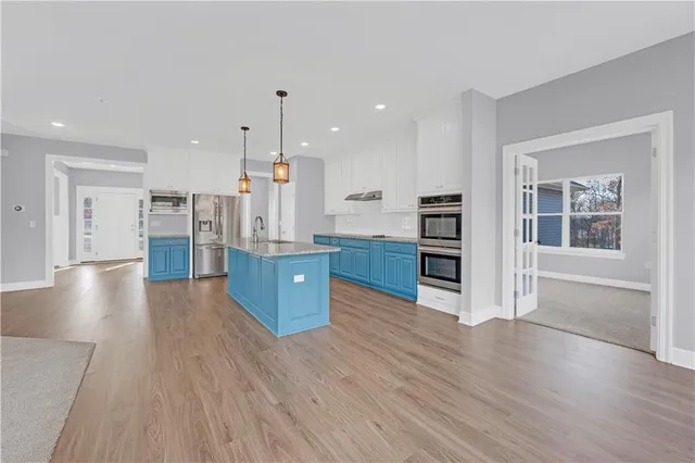 $630,000 | 868 Southeast 265 Road, Knob Noster, MO 65336