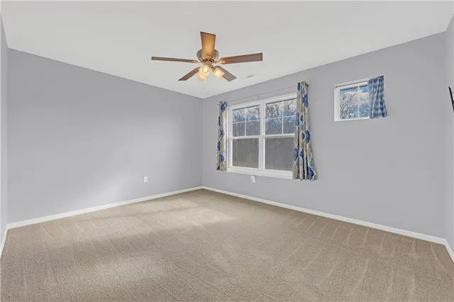 $630,000 | 868 Southeast 265 Road, Knob Noster, MO 65336