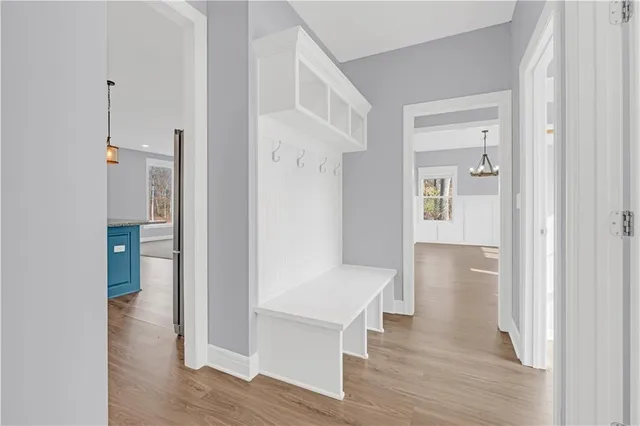 $630,000 | 868 Southeast 265 Road, Knob Noster, MO 65336