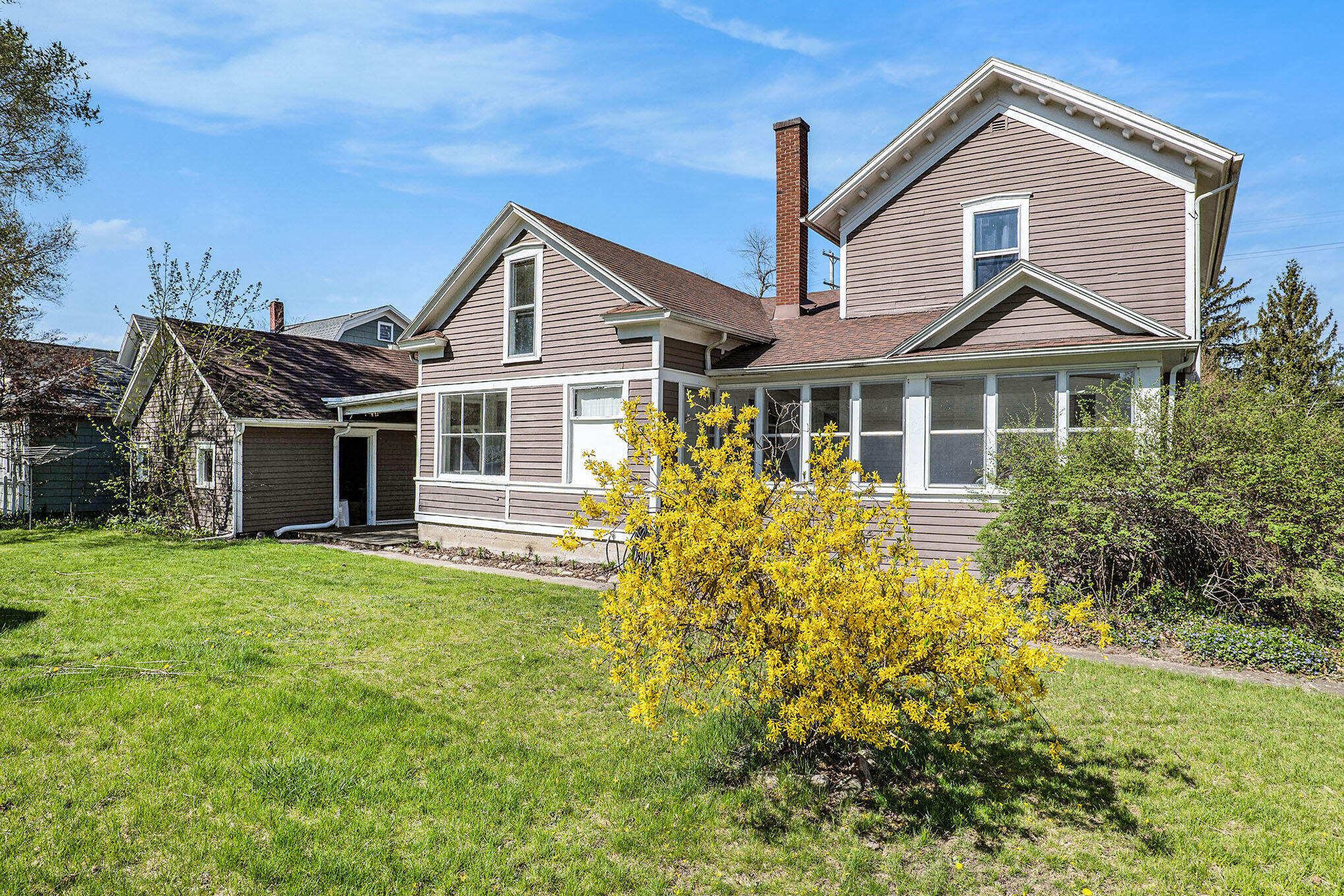 304 South Front Street Belding, MI 48809 - Photo 25 of 28 026_front-46_276