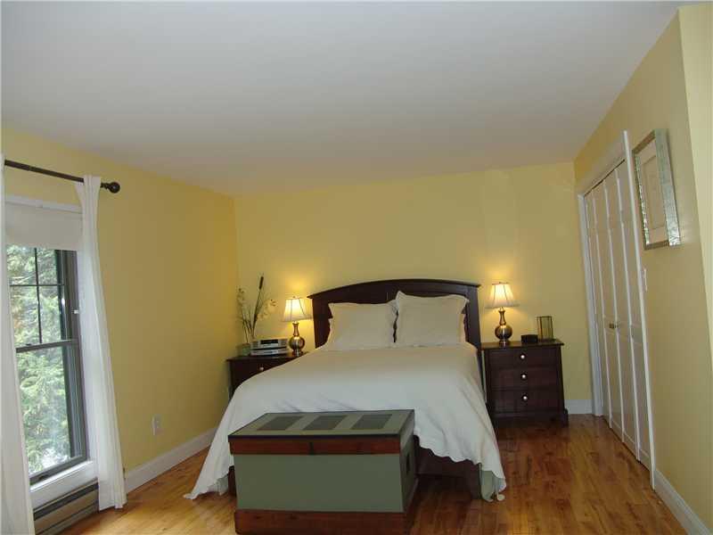 41 Resolution Place, Unit 41 Cape Elizabeth, ME 04107 - Photo 15 of 20 Master Bedroom.